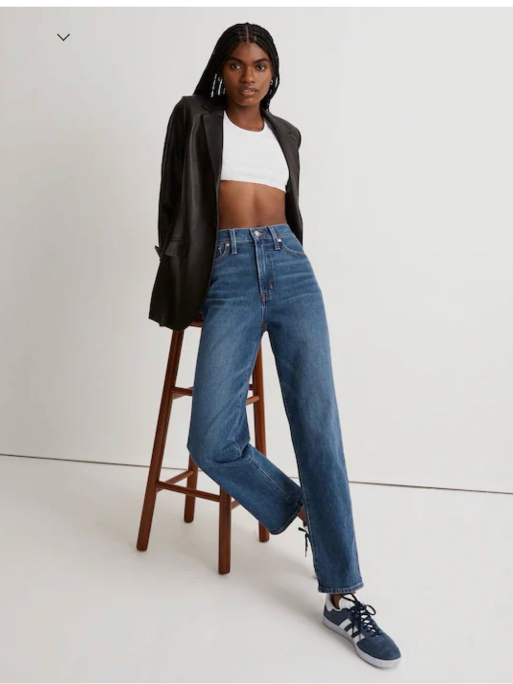 Very gently worn, Women’s Madewell Perfect Vintage Straight Jean, size 32